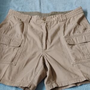 Men's Tan Cargo Shorts